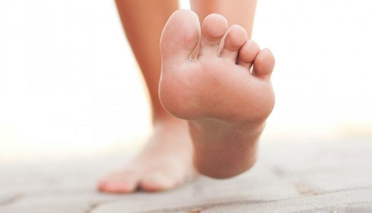 barefeet-high-s30e3f